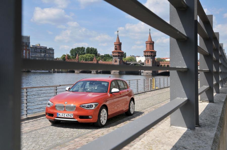  BMW 120d Urban Line 2011 года  (фото 53 из 193)